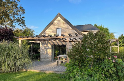 Sainte-Helene-Bondeville House | Charming gîte for 4 people