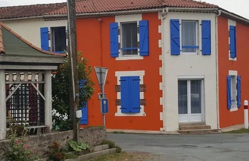 Saint-Andre-Goule-d'Oie Apartment | Charming cottage in Saint-André-Goule-d'Oie near Puy du Fou