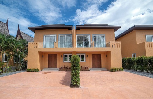 Klong Son Villa | Charming 4-bedroom villa with AC and WiFi in fantastic Tambon Ko Chang