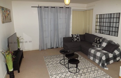 Barking Apartment | Charming 1-Bed Apartment in Barking