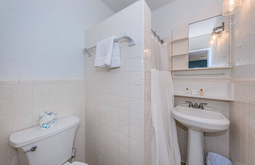 Sunset Beach Hotel | Charming 1-bedroom, Boutique hotel with a pool