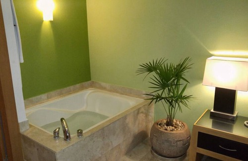 Las Jarretaderas Resort | Charming 1-bedroom Suite with fitness room and AC in Nuevo Vallarta