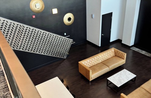 Southwest Berkeley Apartment | Charming 1-bedroom apartment in lovely Berkeley with fitness room + MORE