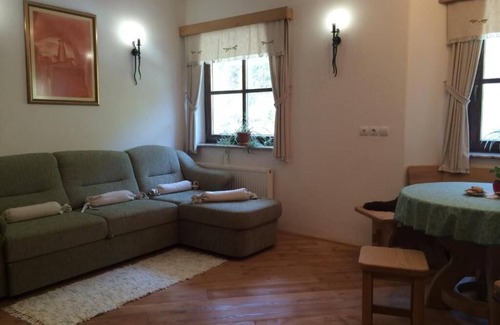 Solcava Apartment | Charming 1-bedroom apartment - Savinja