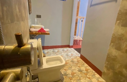 Arusha Cabin | Charming 1-bedroom lodge in peaceful Arusha with WiFi