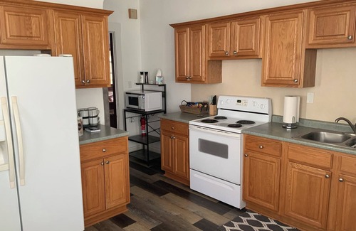 Dubuque Apartment | Charming, 1-bedroom, spacious duplex with sleeper sofa in delightful Dubuque.
