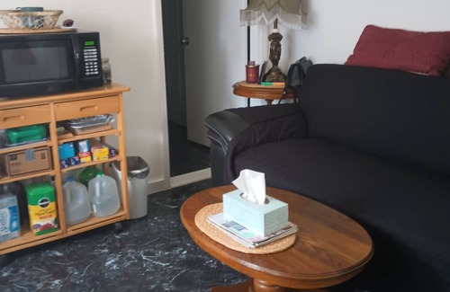 Harbor Oaks Cottage | Charming 1-bedroom cottage in Port Orange