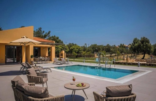 Paliki Villa | Charming 1-bedroom villa in beautiful Lixouri with AC