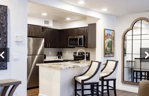 Las Vegas Resort | Charming 1 or 2 bedroom suite 7 day minimum stay is required