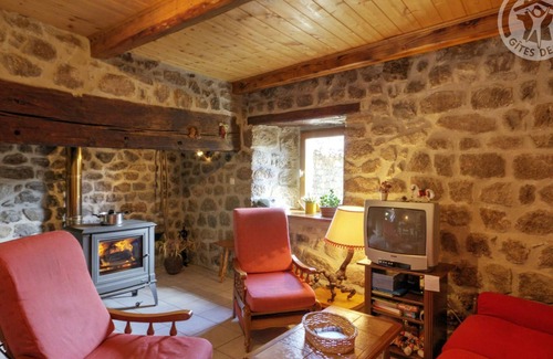 Burdignes Cottage | Charming 16th-Century Cottage: Fireplace, WiFi, Near Hiking & Skiing, Quiet Countryside