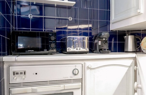 Westminster Apartment | Charming 1BR in London's Westminster