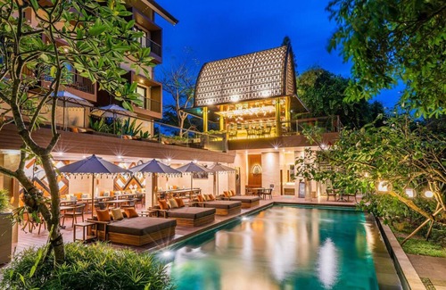 Umalas Apartment | Charming 1BR Suites Garden View Near Seminyak & Canggu