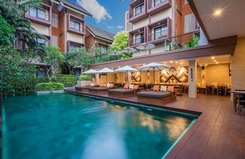 Umalas Apartment | Charming 1BR Suites Garden View Near Seminyak & Canggu