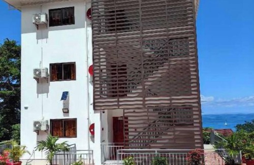 Mare Anglaise Apartment | Charming 2-Bedroom Apartment