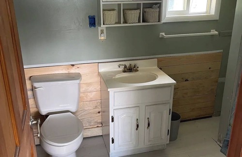 Alexandria Bay Cottage | Charming 2-bedroom house in superb Alexandria Bay