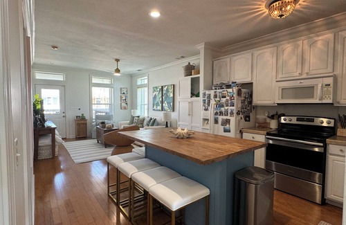 Pass Christian Condo | Charming 2-bedroom gulf view condo in serene Pass Christian/Long term Rental