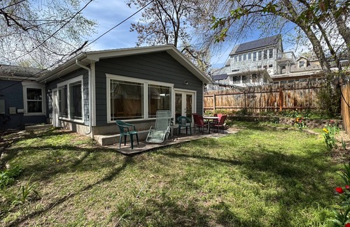 Lower Avenues House | Charming 2-bedroom house, with study and greatroom, quiet Avenues neighborhood