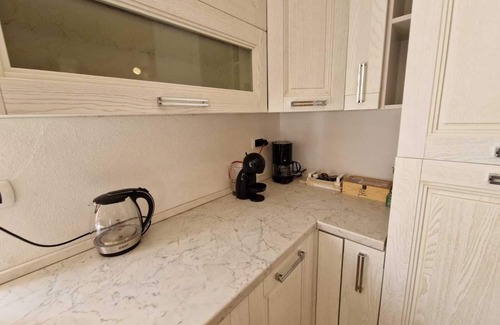 La Maddalena Cottage | Charming 2-bedroom cottage in welcoming La Maddalena with AC, WiFi