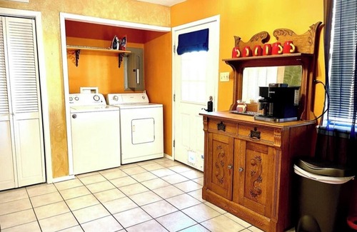 Brackettville House | Charming 2-bedroom house in Brackettville with AC, WiFi