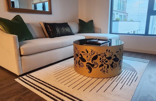 Tenderloin Apartment | Charming 2-bedroom apartment with AC, WiFi in brilliant San Francisco