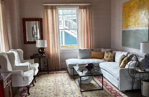 Eastside House | Charming 2 bedroom, 2 1/2 bath bungalow near historic district in Savannah