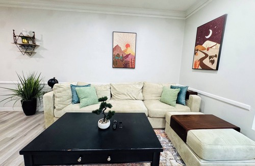The Egyptian Apartment | Charming 2-bedroom apartment in delightful San Diego with WiFi, fitness room