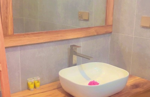 Kiwengwa Bed & Breakfast | Charming 2-bedroom apartment in fantastic Zanzibar with AC