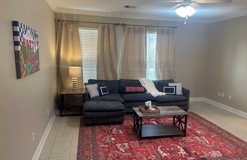 Oxford Condo | Charming 2-bedroom condo in delightful Oxford with Pool
