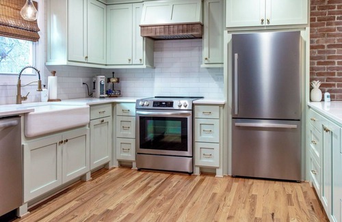 Anderson Cottage | Charming 2-bedroom cottage in downtown Anderson SC.