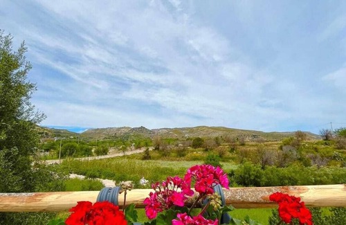 Avola House | Charming 2-bedroom country house in marvelous Avola with AC, WiFi