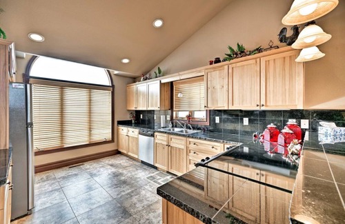 Red Lodge House | Charming 2-bedroom family-friendly home nearby many main attractions