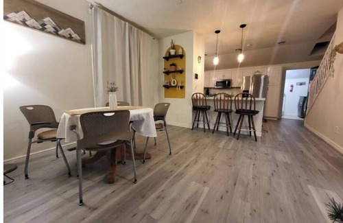Ogden House | Charming 2-bedroom house with WiFi, AC in welcoming Ogden