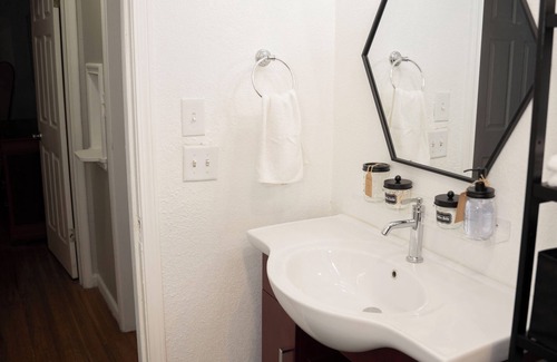 Tulsa House | Charming 2-bedroom house in Tulsa near TU and minutes from the Expo & downtown.