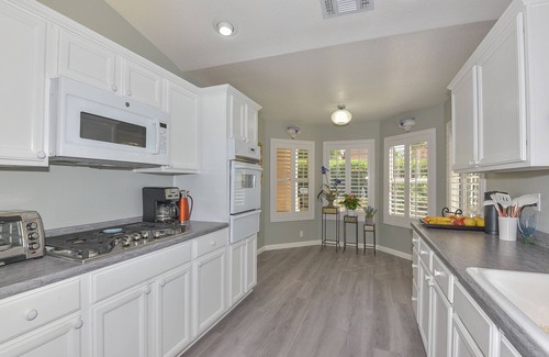 Westbrook Village House | Charming 2-bedroom townhome with fitness room and clubhouse in Peoria