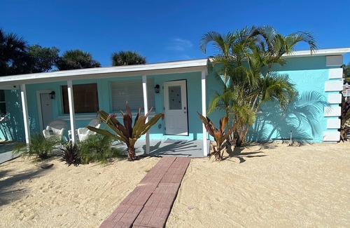 Cocoa Beach Apartment | Charming 2-bedroom apartment with AC, WiFi in heart of downtown Cocoa Beach