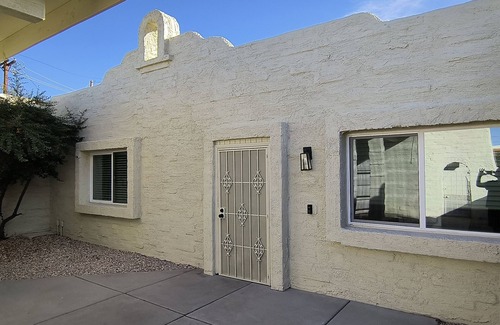 Green Valley House | Charming 2-bedroom single story town home in peaceful Green Valley