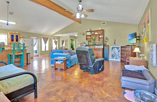 Johnson City House | Charming 2 bedroom cottage with private pool in the heart of the Texas Hill Coun
