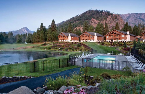 Leavenworth Resort | Charming 2-bedroom resort in Leavenworth with AC, WiFi during holiday season
