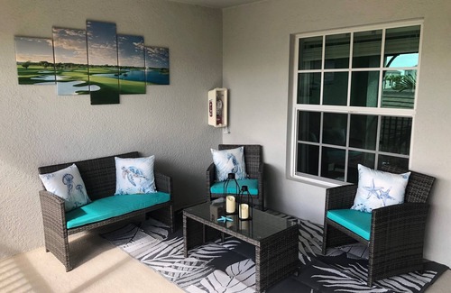 Punta Gorda Villa | Charming 2-bedroom villa with AC and WiFi in marvelous Babcock Ranch.