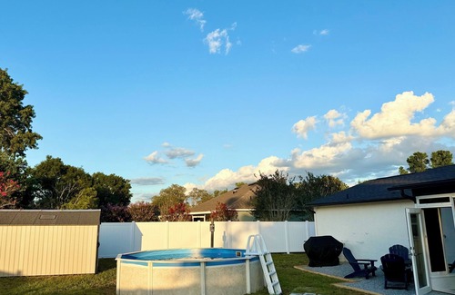 Spring Hill House | Charming 2-bedroom house with AC, WiFi in quaint Spring Hill