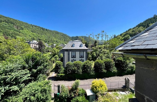 Mont-Dore Apartment | Charming 2BR apartment in Mont-Dore center with wifi and modern amenities