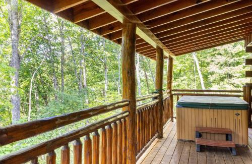 Sevierville Ski Chalet | Charming 2BR Cabin with Hot Tub & Mountain Views