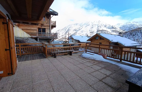 Montgenevre Apartment | Charming 3* Apartment, 6 Guests, Terrace & Garden, South-Facing, Pet-Friendly, Near Slopes