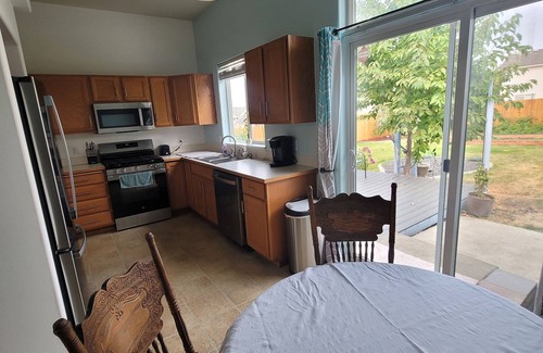Coeur d'Alene House | Charming 3-bedroom house in lovely Coeur d'Alene with AC