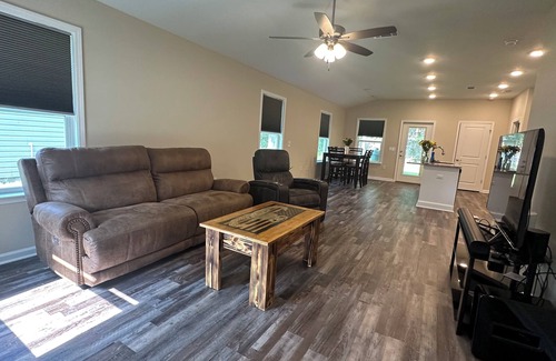 Crestview House | Charming 3-bedroom 2-bath new build in the heart of crestview