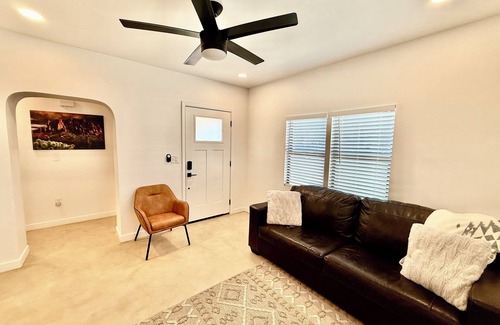 Downtown Tucson House | Charming 3 bedroom Casita in Downtown Tucson-Perfect for Your Getaway!