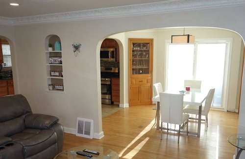 Milwaukee House | Charming 3-bedroom house in lovely Milwaukee near DT and Hospitals