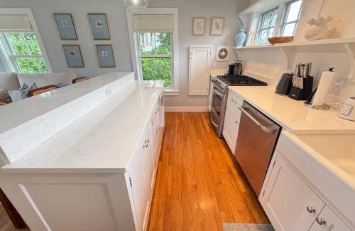 Oak Bluffs House | Charming 3-Bedroom Home in the Heart of Oak Bluffs