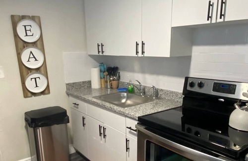 West Little River House | Charming 3 bedroom home w/ private patio - sleeps8