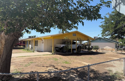 Safford House | Charming 3-bedroom house with WiFi, AC in peaceful Safford